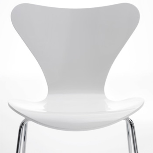 Modell 3107 LA Stuhl der Serie 7 [Lackiert] - Fritz Hansen - Arne Jacobsen Stahlrohrklassiker