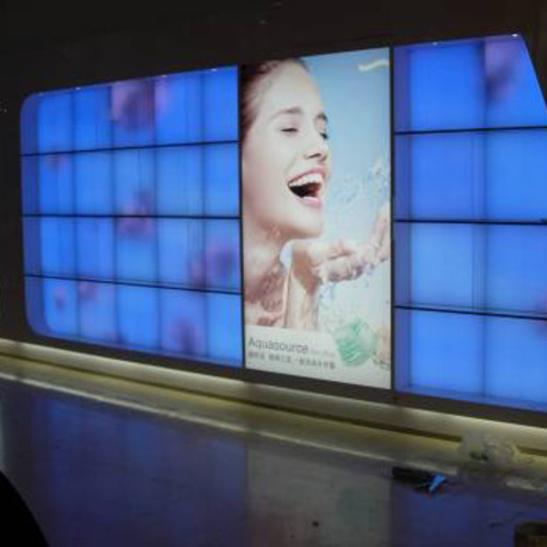 64PXL Tile Wash RGB LED Panel - Traxon Technologies