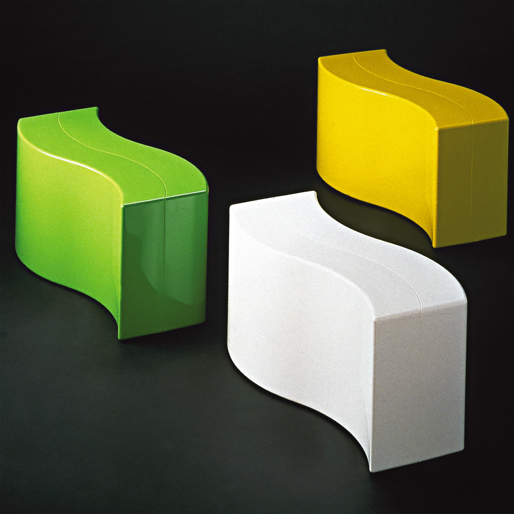 Copacabana Table 8340 Beistelltisch in Weiß - Adelta - Eero Aarnio