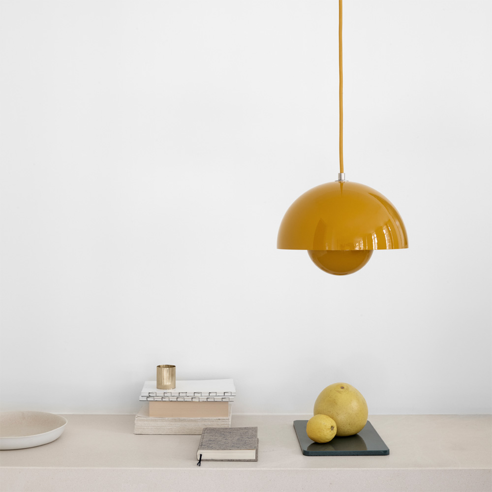 Flowerpot VP1 Pendelleuchte Senfgelb - &Tradition 20702201 - Verner Panton