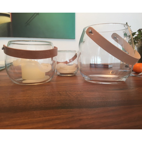 Design With Light Klare Glasschale mit Lederhenkel [Höhe 10 cm] - Holmegaard 4343516 - Maria Berntsen