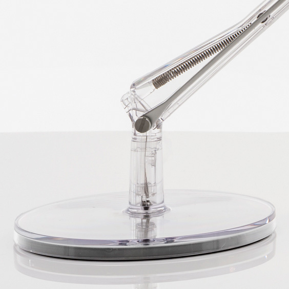 Aledin Dec Tischleuchte Transparent Glasklar - Kartell 9195 B4 - Alberto & Francesco Meda