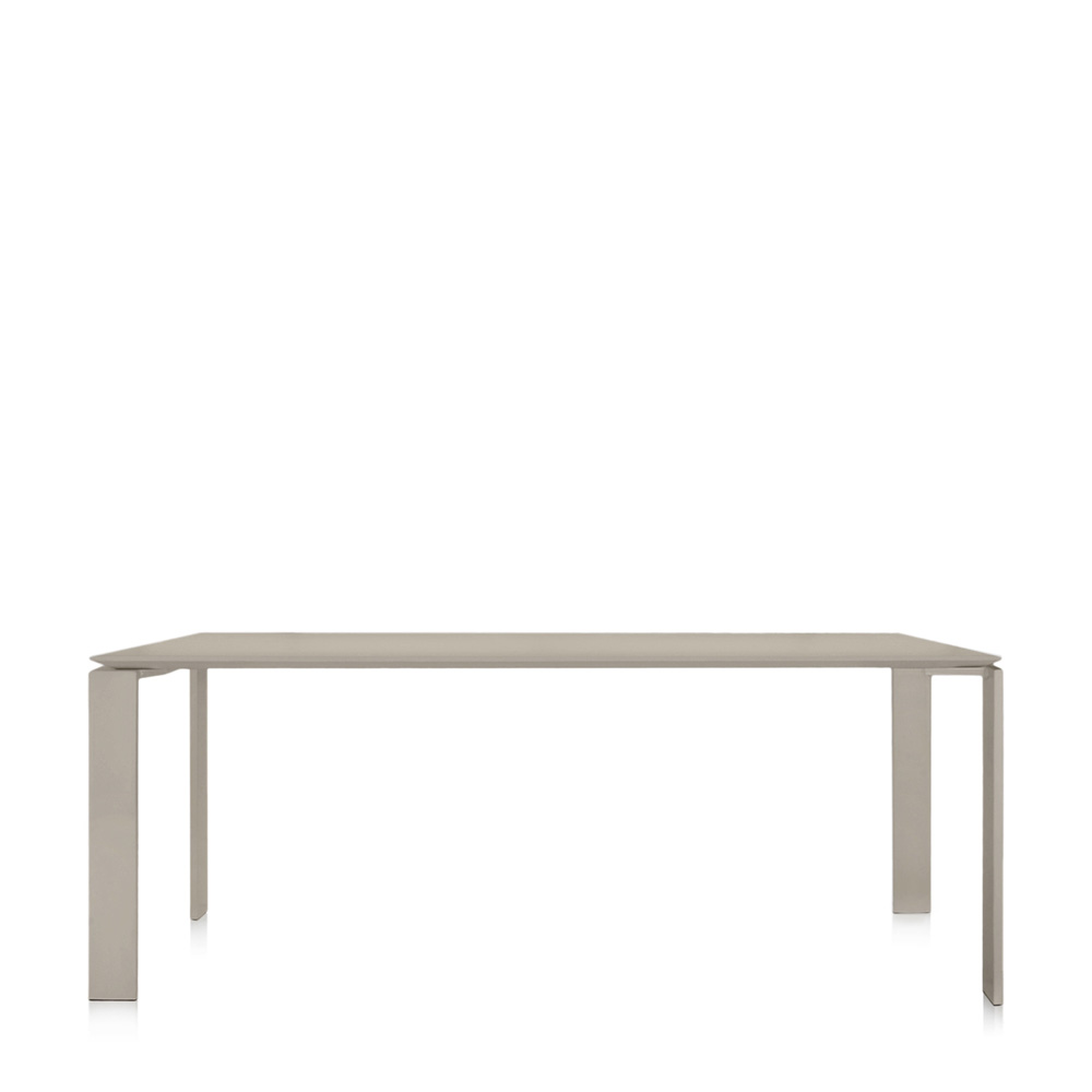 Four Fenix Soft-Touch Tisch in Beige / Burgund - Kartell 04514BE / 04514BO - Ferruccio Laviani