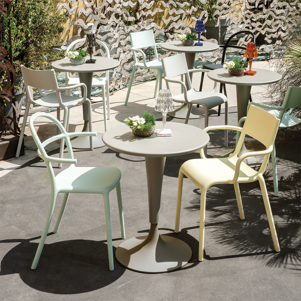 Generic A Armlehnstuhl Weiß - Kartell 5814 03 - Philippe Starck