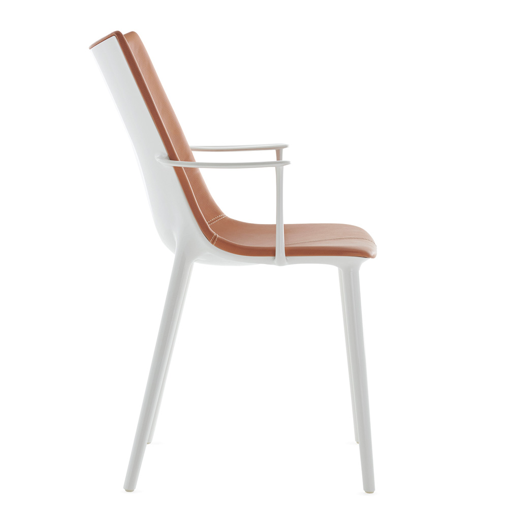 H.H.H. Eco-Friendly Texture Stuhl in Weiß/Tabak / Schwarz/Schwarz - Kartell 05918LB / 05918LN - Philippe Starck