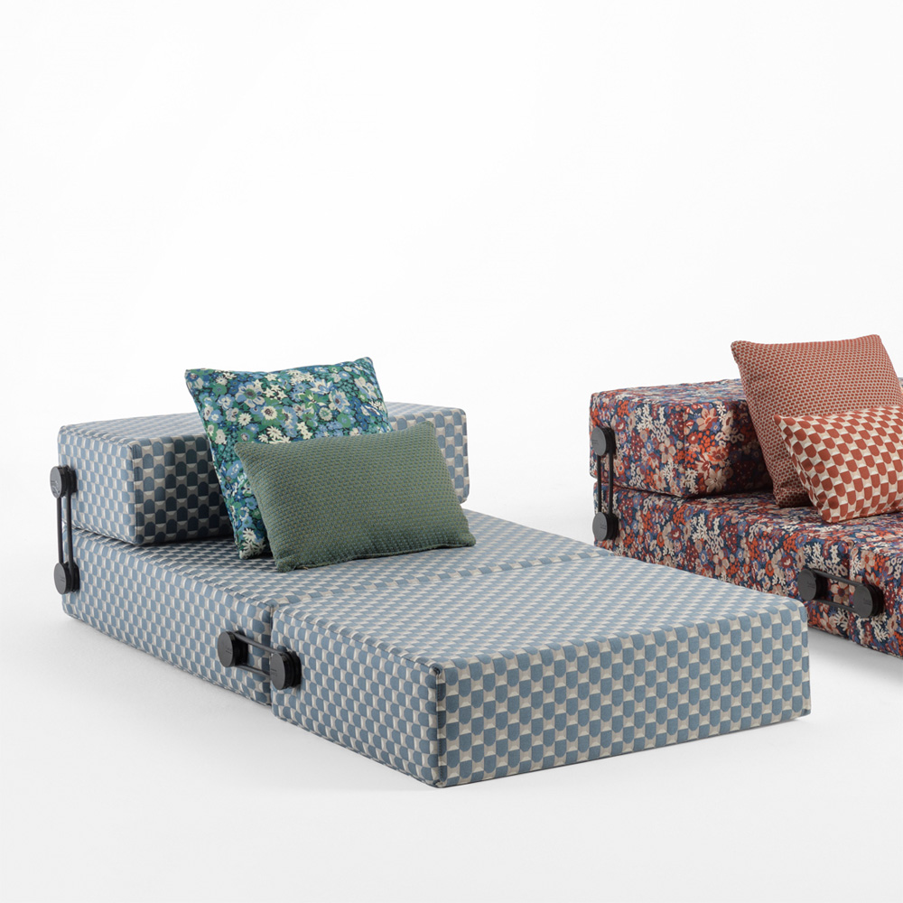 Trix Outdoor Liberty Daybed Obi Check Blau [06047OB] - Kartell 06047OB - Piero Lissoni