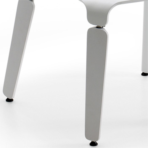 Robo Chair in Weiß - Offecct - Luca Nichetto