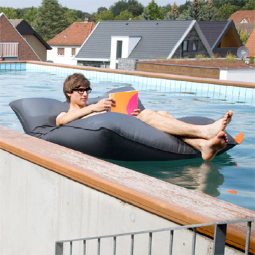 Pool Bull Sitzsack Anthrazit für Schwimmbäder - Sitting Bull - Sieger Design Wasser Outdoor