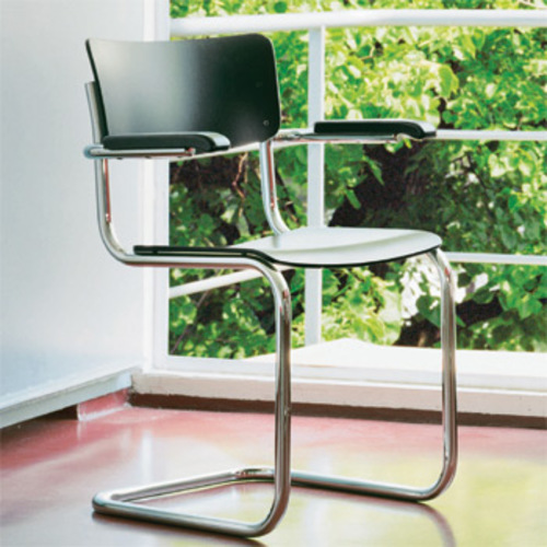 Freischwinger S 43 F GB [Gebeizt mit Armlehnen] - Thonet - Mart Stam Stahlrohrstuhl Klassiker