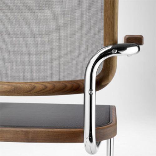Pure Materials S 64 N Freischwinger mit Kunststoffnetzgewebe - Thonet - Marcel Breuer Designstuhl