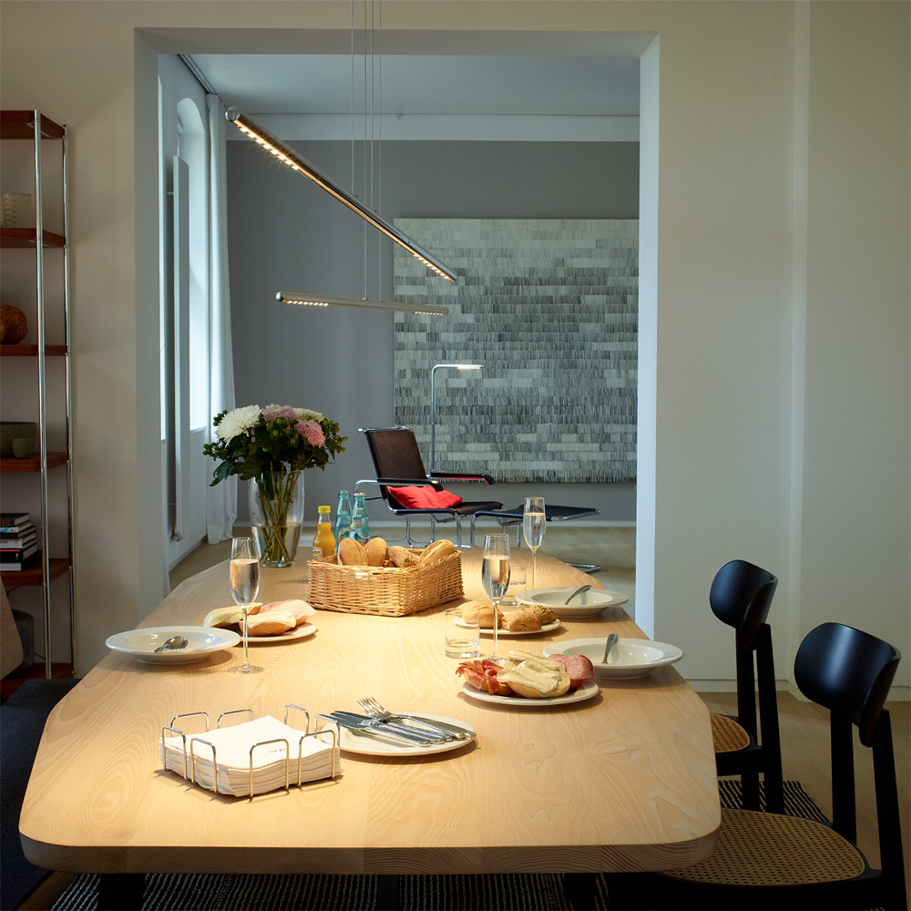 LUM 85 Kurze Pendelleuchte HLUM19 S SW Schwarz Lackiert [Länge 84,50 cm] - Tecnolumen HLUM19 S SW - Ulf Möller