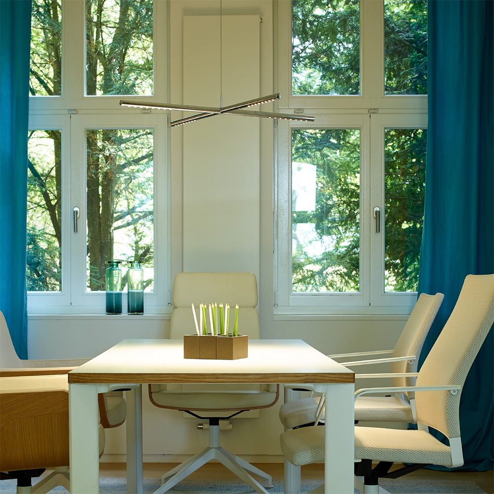 LUM X Pendelleuchte HLUM19 X SW Schwarz Lackiert [Länge 2 x 77,50 cm] - Tecnolumen HLUM19 X SW - Ulf Möller