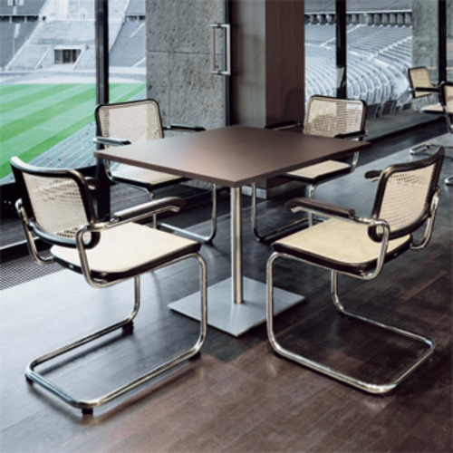 S 64 Stahlrohrstuhl mit Armlehnen und Rohrgeflecht - Thonet - Marcel Breuer